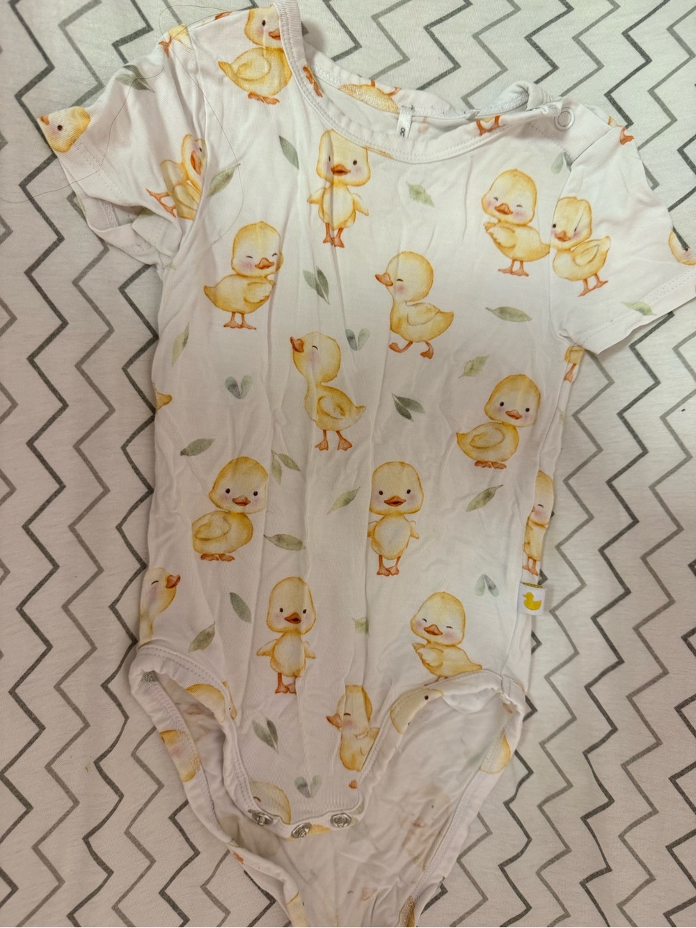 PoshPeanut Duckie Onesie 6-12m